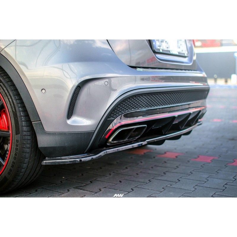 Maxton CENTRAL REAR SPLITTER (WITH VERTICAL BARS) MERCEDES-BENZ GLA 45 AMG SUV (X156) PREFACE Gloss Black, GLA X156