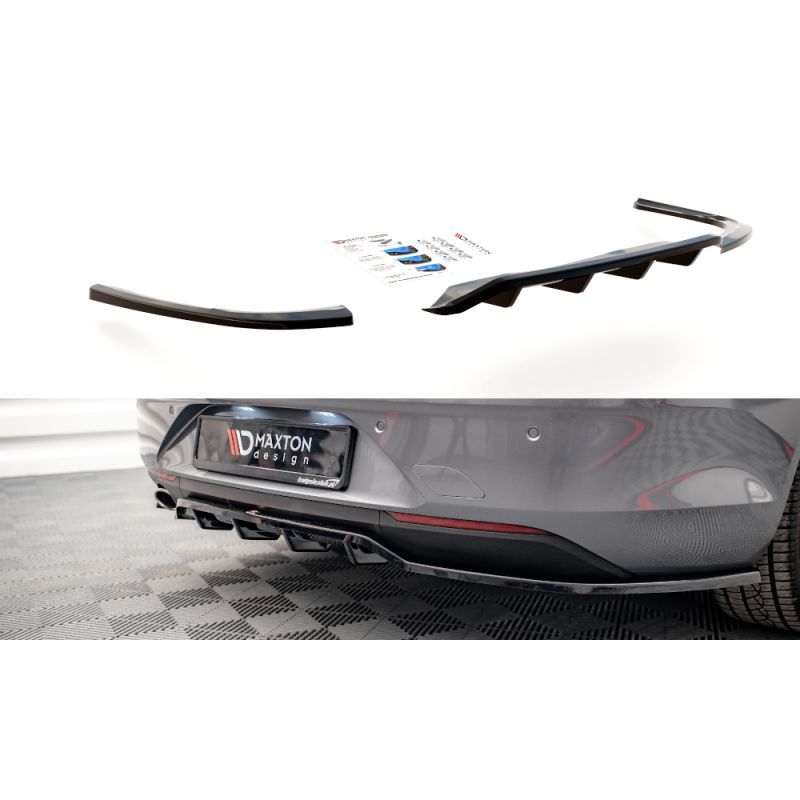 Maxton Central Rear Splitter (with vertical bars) Opel Insignia Mk2 Gloss Black, Nouveaux produits maxton-design