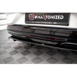 Maxton Central Rear Splitter (with vertical bars) Ford Mustang Mach-E Mk1 Gloss Black, Nouveaux produits maxton-design