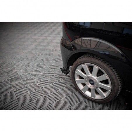 Maxton Street Pro Rear Side Splitters + Flaps Ford Fiesta ST Mk6 Black-Red + Gloss Flaps, Nouveaux produits maxton-design