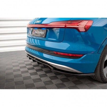 Maxton Central Rear Splitter (with vertical bars) Audi e-tron Gloss Black, Nouveaux produits maxton-design