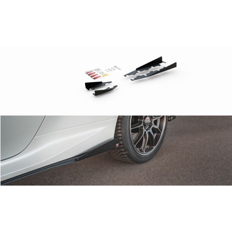 Maxton Side Flaps Toyota GR Yaris Mk4 Gloss Flaps, MAXTON DESIGN